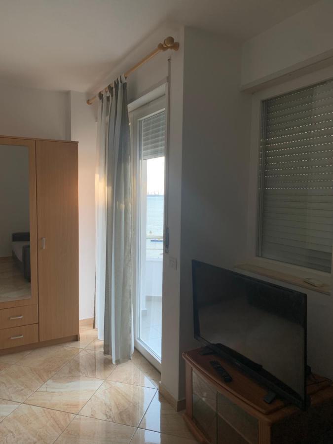 Apartamento Kokomani 2 Durrës Exterior foto